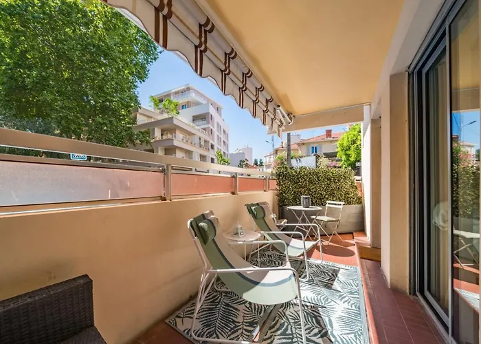 2 Pieces Апартаменты